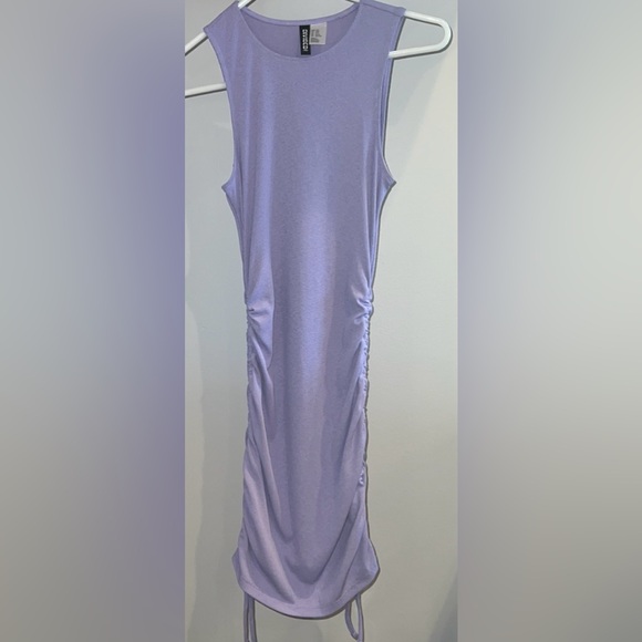 H&M Side Drawstring Bodycon Dress - Picture 1 of 4
